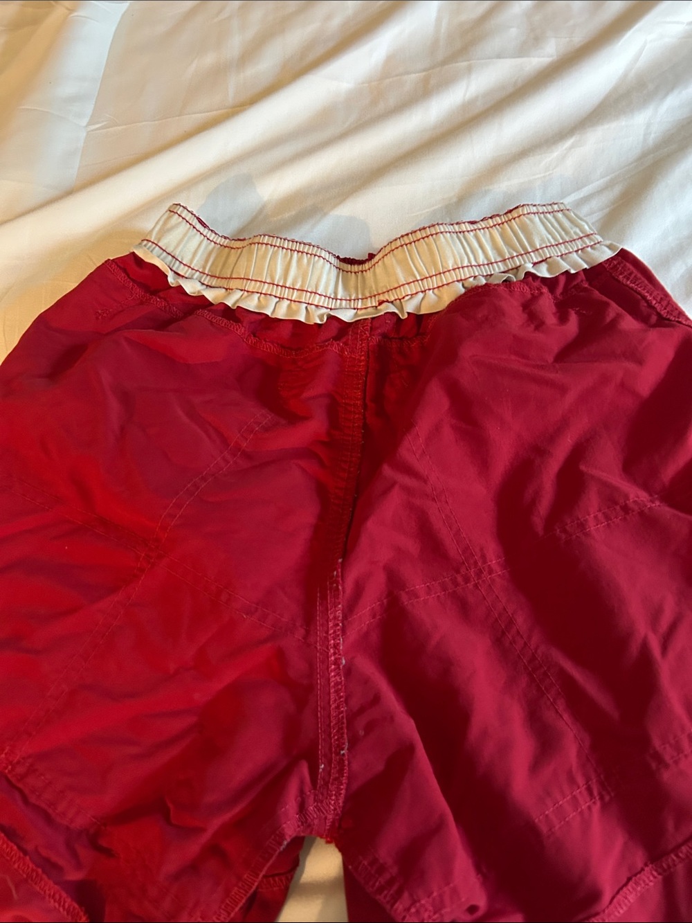 AFTCO Red Men's Cargo Shorts with Buttoned Pockets - Picture 5 of 10